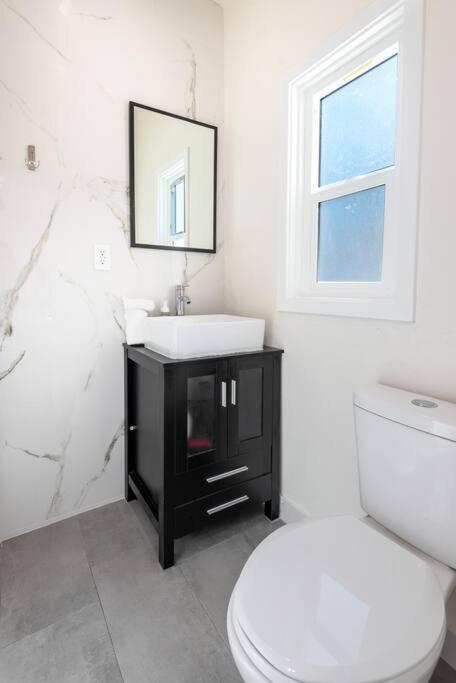Apartment Modern 3br Luxury House With Jacuzzi Los Angeles