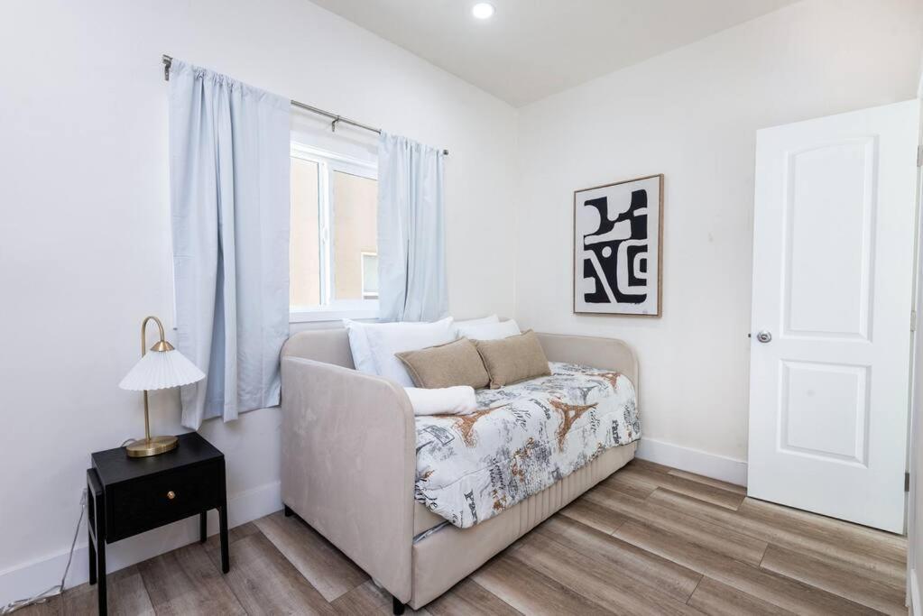 Apartment Modern 3br Luxury House With Jacuzzi *