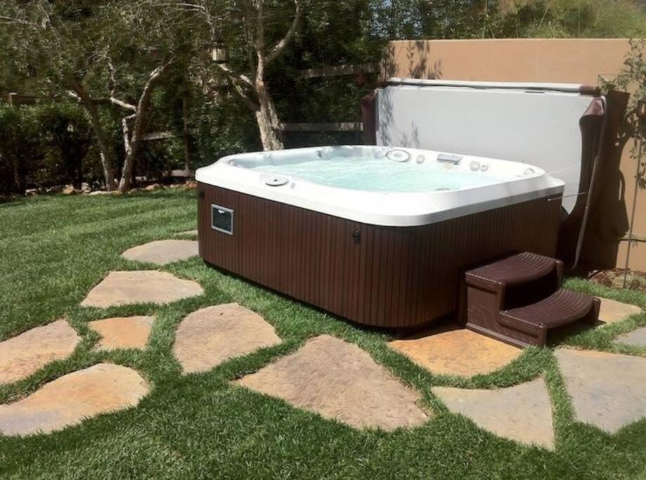Modern 3br Luxury House With Jacuzzi Los Angeles